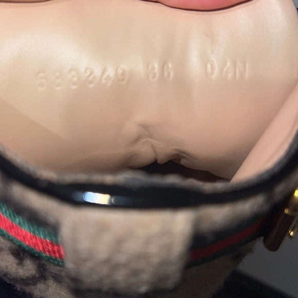 GG WOOL ANKLE BOOT// GOOD CONDITION//WORN OCCASIONALLY//. SIZE: 36 - Picture 11 of 16